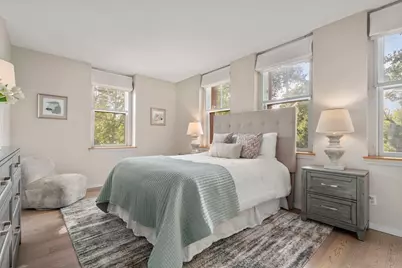 51 Pettee St #11, Newton, MA 02464 - Photo 12