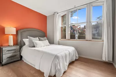 51 Pettee St #11, Newton, MA 02464 - Photo 10