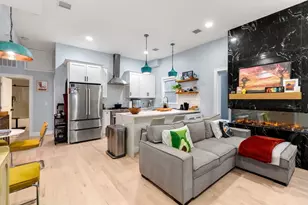 32 Cameron Ave, Cambridge, MA 02140 - Photo 4