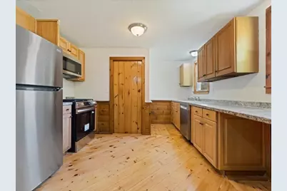 105 Oscar Ave, Brockton, MA 02302 - Photo 12