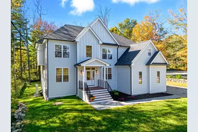 8 Hough Rd., Sutton, MA 01590 - Photo 2