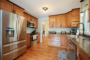 50 Dexter Ave, Seekonk, MA 02771 - Photo 8