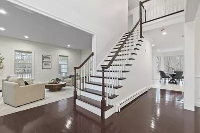 261 East St, Foxboro, MA 02035 - Photo 2