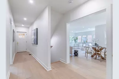 84 Winthrop Rd, Brookline, MA 02445 - Photo 30