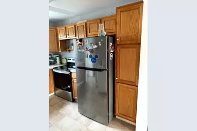 53 Farnum Dr #53, Holyoke, MA 01040 - Photo 4