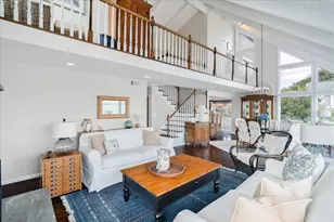 90 Macomber Ln, Portsmouth, RI 02871 - Photo 14