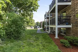 9 Walker Rd, North Andover, MA 01845 - Photo 4