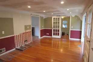 16 Munroe Ave, Reading, MA 01867 - Photo 8