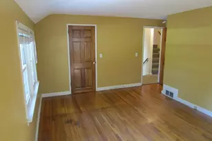 16 Munroe Ave, Reading, MA 01867 - Photo 10