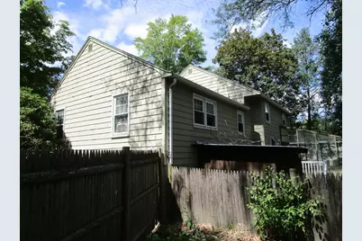 16 Munroe Ave, Reading, MA 01867 - Photo 40