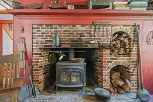 21 Sturbridge Rd, Brimfield, MA 01010 - Photo 10