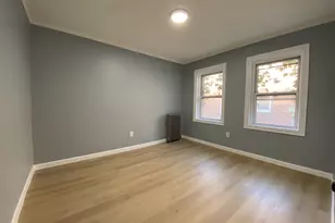 31 Queensberry St, Boston, MA 02125 - Photo 2