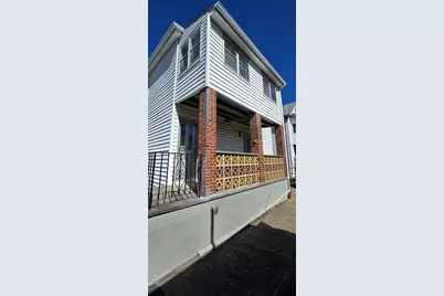 124 Bowdoin St #2, Medford, MA 02155 - Photo 2