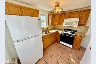 14 Amity #2, Lynn, MA 01902 - Photo 8