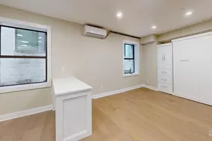 31-35 India St, Boston, MA 02110 - Photo 2