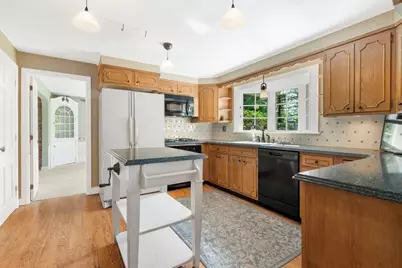 646 Cambridge Tpke, Concord, MA 01742 - Photo 10