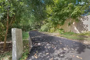 646 Cambridge Tpke, Concord, MA 01742 - Photo 2