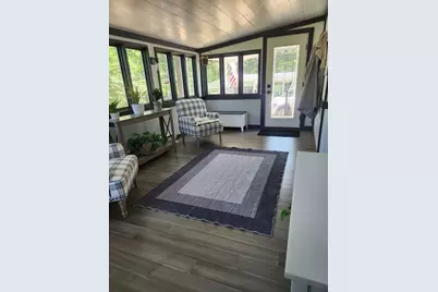 153 Off Pond St, Dunstable, MA 01827 - Photo 4