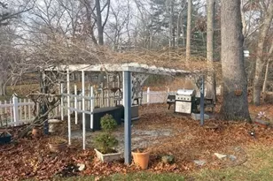 37 Simpson Ln, Freetown, MA 02702 - Photo 16