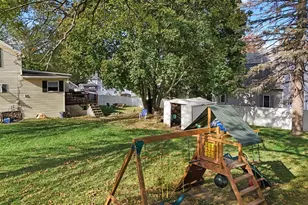 20 Pleasantview Ave, Fitchburg, MA 01420 - Photo 6