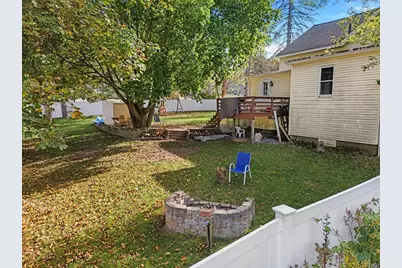 20 Pleasantview Ave, Fitchburg, MA 01420 - Photo 10