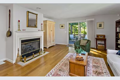 18 Executive Drive #18, Mashpee, MA 02649 - Photo 4