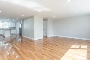 579 Summit St, Fall River, MA 02724 - Photo 8