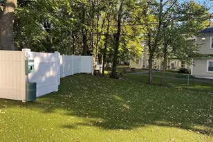 45 Spring St, Boston, MA 02132 - Photo 16