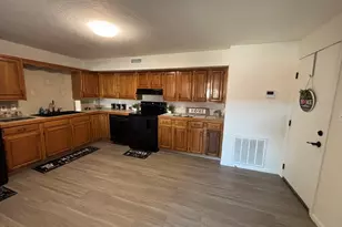 120 15th St, Fall River, MA 02723 - Photo 18