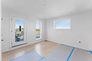 595 Broadway, Somerville, MA 02145 - Photo 12