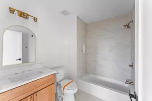 595 Broadway, Somerville, MA 02145 - Photo 18