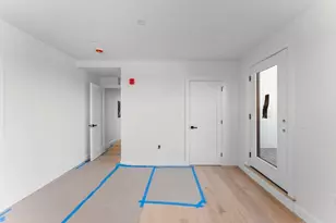 595 Broadway, Somerville, MA 02145 - Photo 10