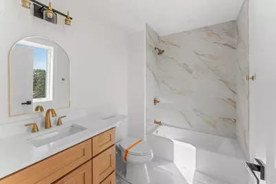 595 Broadway #202, Somerville, MA 02145 - Photo 20