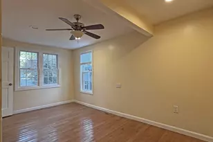 45 Hoover St, Dracut, MA 01826 - Photo 8