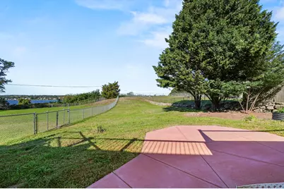 3896 N Main St, Fall River, MA 02720 - Photo 32