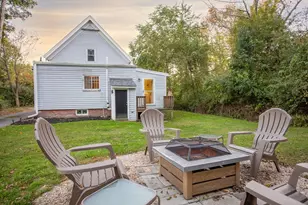 245R Laurel St, East Bridgewater, MA 02333 - Photo 6