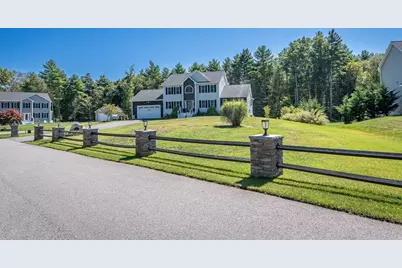 264 Collins Corner Rd, Dartmouth, MA 02747 - Photo 2