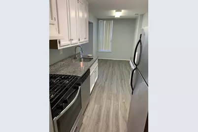 14 Shrewsbury Green Drive #D, Shrewsbury, MA 01545 - Photo 2