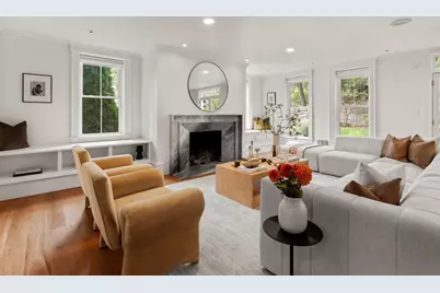64 Walker St, Boston, MA 02129 - Photo 2