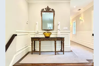 458 Heath St, Brookline, MA 02467 - Photo 30