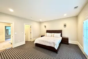 458 Heath St, Brookline, MA 02467 - Photo 26