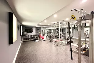 458 Heath St, Brookline, MA 02467 - Photo 36