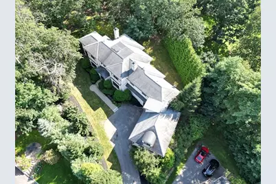 458 Heath St, Brookline, MA 02467 - Photo 38