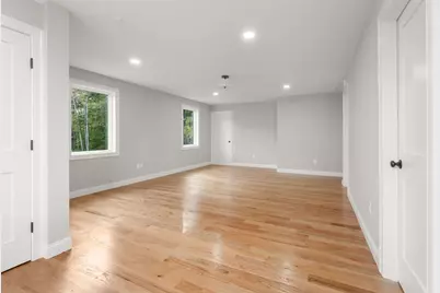 458 Lake St, Haverhill, MA 01832 - Photo 20