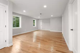 458 Lake St, Haverhill, MA 01832 - Photo 20