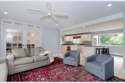 9 Hitching Post Rd, Mattapoisett, MA 02739 - Photo 8