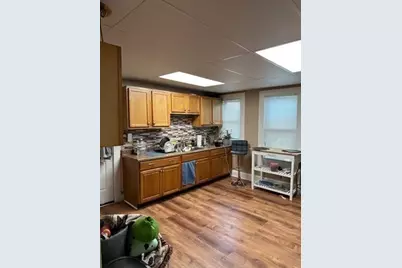 36-38 Greenacre Sq #3, Springfield, MA 01105 - Photo 2