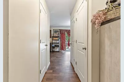 156 Bayberry Cir, Winchendon, MA 01475 - Photo 2