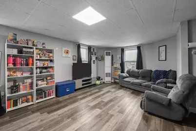 337 Columbia St, Fall River, MA 02721 - Photo 10