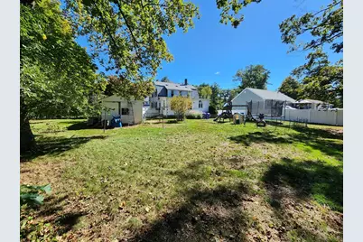 17 Davis St, Taunton, MA 02780 - Photo 4